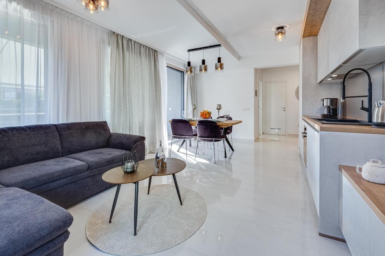 Diamond Two Bedroom Apartment Zadar Exteriér fotografie