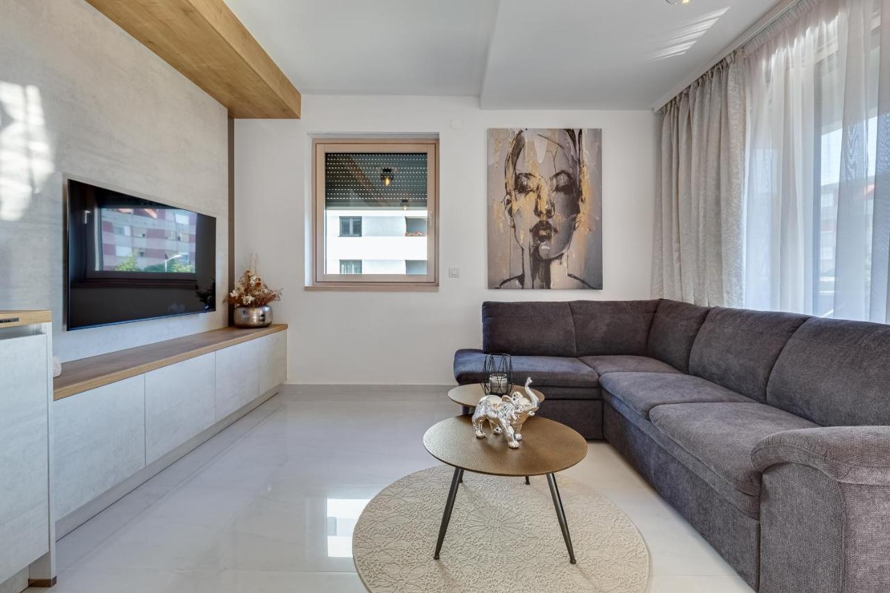 Diamond Two Bedroom Apartment Zadar Exteriér fotografie