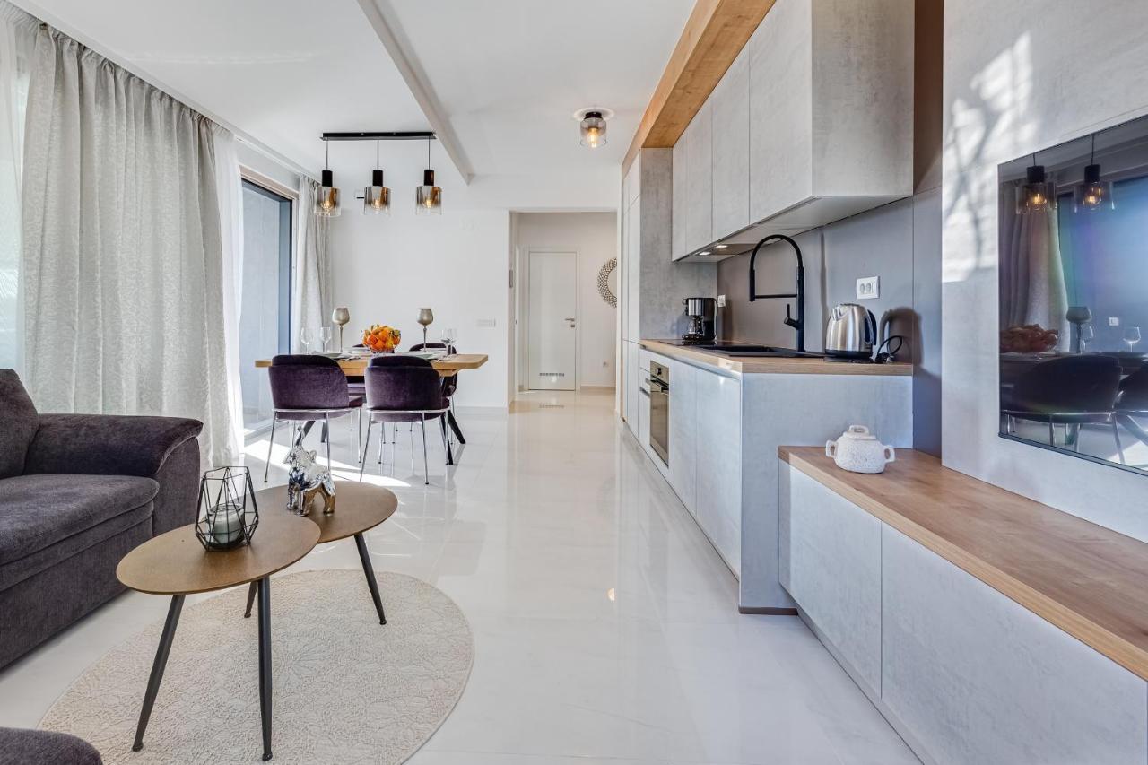 Diamond Two Bedroom Apartment Zadar Exteriér fotografie